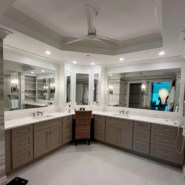 Residential Electrician in Naples